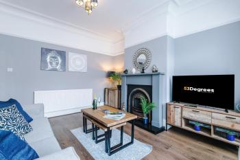 NEW! 3-Bed Spacious Home in Manchester by 53 Degrees Property, Ideal for Groups, FREE Parking!, Manchester (fotografie 4)