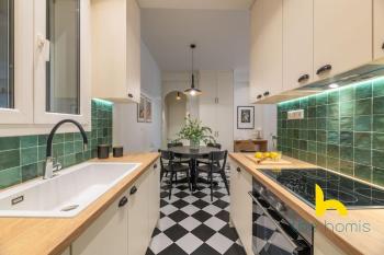 Chic Athens Retreat Near Acropolis, Metro & MoMa! 1, Atene (foto 3)