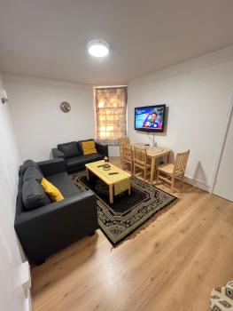Luxurious 1 Bed Central London, London (photo 5)