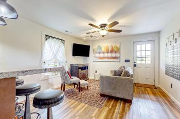 254 & 256 Hoots Hideaway Cottage & Hoots Log Cabin - Full Property, Hendersonville (fotografie 2)