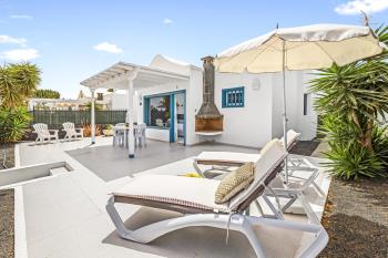 Caserones 04, Puerto del Carmen (photo 3)