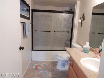 Southwest Retreat - Stylish Room with Queen Bed, Fast Wi-Fi & More!, Las Vegas (fotografie 3)