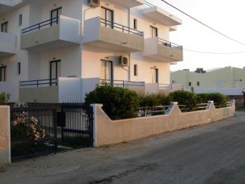 Philippos Studios & Apartments, Кардамена (фото 5)
