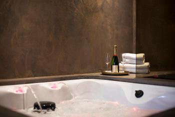 Suite-Elegance privé sauna & jacuzzi, Den Haag (Foto 3)