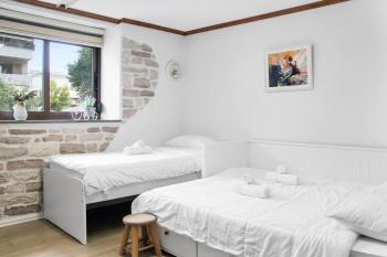 Solhouse, Gjirokastra (foto 3)