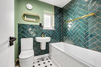Amazonian Luxury Family Home MCR City Centre Etihad Free Parking, Manchester (photo 2)