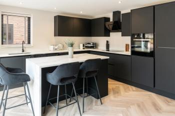 Luxury 4BDR House By Torr Property Group Contractors Accommodation With Free Gated Secure Parking & Private Patio Garden Liverpool, Liverpool (Foto 5)