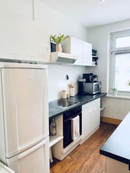 Lovely City Apartment with Balcony, central, Hamburgo (foto 2)