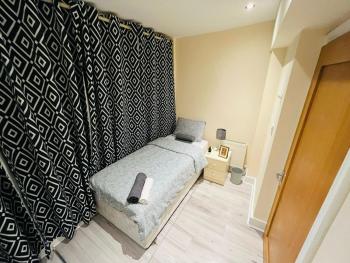 Dormitorio Privado, Dublin (photo 2)