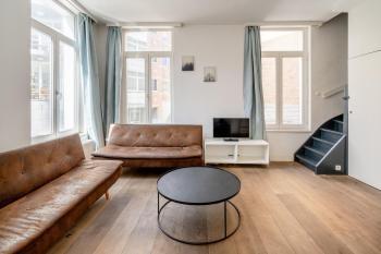 Light Modern Apartment in the Heart of Antwerp, Amberes (foto 2)