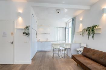Beautiful Modern Apartment in the Heart of Antwerp, Amberes (foto 4)