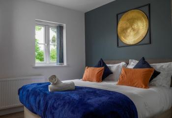 Durham - Long Stays, Contractors, Central, Durham (photo 2)