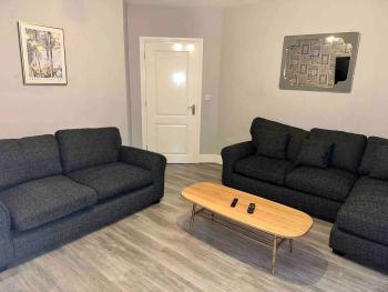 Spacious & Modern Retreat Garden Free Parking!, Peterborough (Foto 3)