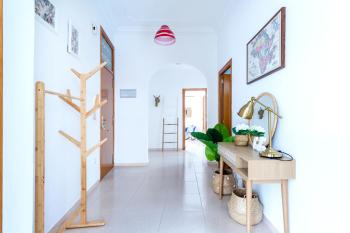 Design beach and city center, Valencie (fotografie 3)