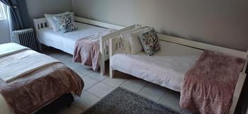 Winemaker's Rest- Two Bedroom House, Oudtshoorn (fotografie 3)