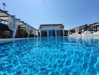 Complex Exotica, Lozenets (foto 2)