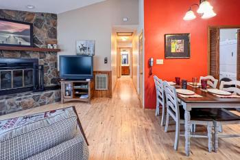 Maple Chalet, Beech Mountain (photo 4)