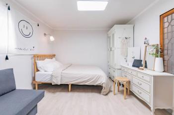 Namsan Tower View - duplex, 3rooms 2toilets, Seoul (photo 3)