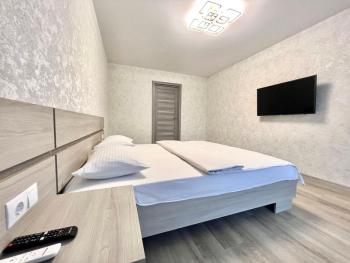 ApartPoltava Нові апартаменти ремонт цього року ПАНОРАМА, Корпусний парк, Найкраща локація, Poltava (fotografie 4)