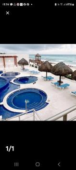 Ocean front beautiful villa, Cancún (fotografie 2)