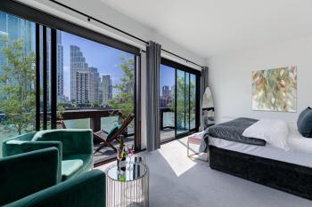 Divine Views from a Breathtaking LuxXe City Penthouse for a Gracious Life Style, Londyn (zdjęcie 4)