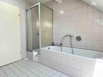 SAD403 - Geräumig eingerichtete Monteurwohnung, Schwandorf (foto 4)