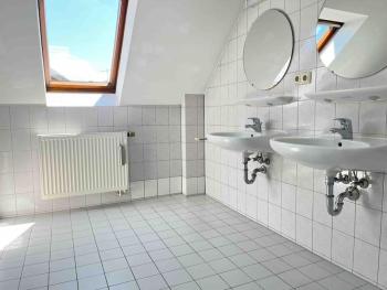 SAD403 - Geräumig eingerichtete Monteurwohnung, Schwandorf (foto 5)