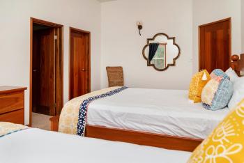 Residences at Barrier Reef 4B Oceanview 2 BR by Stay Floreo, San Pedro (foto 3)