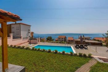 Villa with pool, large garden and beautiful sea view by TRAVELER tourist agency Krk - ID 2210, Crikvenica (zdjęcie 2)