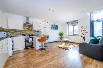 -F10GH- For relaxed and Cosy stay, Free Parking, WiFi, Лидс (фото 3)