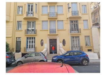Extraordinaire grand studio au centre 6 minutes à pied de la plage et l'hôtel Negresco, Nice (photo 2)