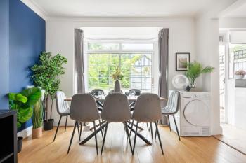 9RA - 4BD House - Wembley Views, London (Foto 3)
