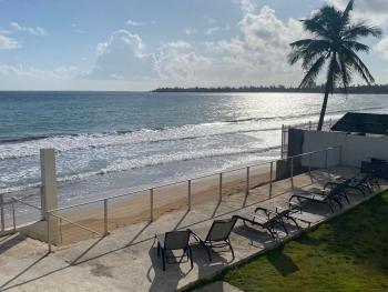 Oceanfront Condo in Luquillo, Luquillo (Foto 3)