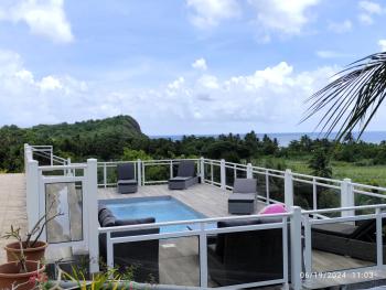 Azur, bas de villa piscine, vue mer, La Trinité (foto 5)