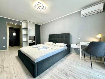 ApartPoltava апартаменти бізнес-класу в престижній НОВОбудові з панорамним балконом ЦЕНТР, Poltava (foto 5)