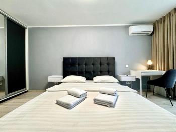 ApartPoltava апартаменти бізнес-класу в престижній НОВОбудові з панорамним балконом ЦЕНТР, Poltava (foto 4)