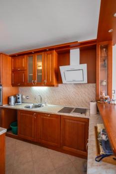 Vintage and Cozy 2BD Apartment in Prime Location by Flat Mаnager, Sofia (Foto 4)