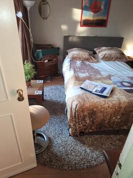 Homey Budget Bedroom, Amsterdam (photo 4)