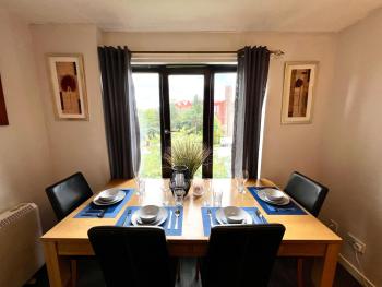 Cityview Retreat - 2-Bed Apartment - Free Parking, Glasgow (Foto 4)