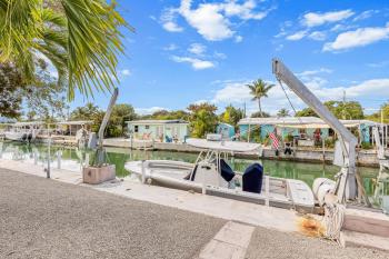 Waterside, Marathon (fotografie 2)