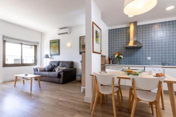 Mayerling Bisbe Urquinaona, Barcelona (Foto 3)