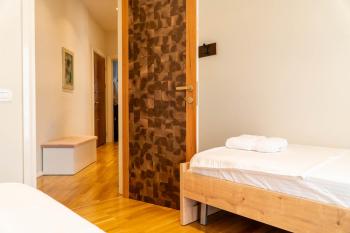 Signature apartment 12, Tirana (photo 3)