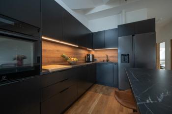 Central & Cozy Rooftop Flat, Tallin (foto 4)