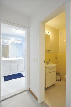Strict city apartments, Liubliana (foto 5)
