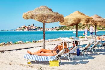 ISA - Residence with pool and private beach in Talamone just 500 mt from the beach, Talamone (zdjęcie 5)