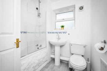 Stylish Two Bedroom House - Parking - Garden 55H, Birmingham (fotografie 4)