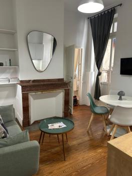 Le Toulousain 001 - Appartement calme en rez-de-chaussée avec Terrasse - Hypercentre, quartier Jeanne d'Arc, Тулуза (фото 2)