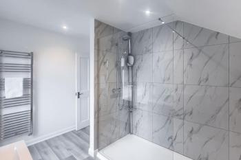 Riverside Gem, 2 Homes, Heated Pool, Hot Tub & Sauna, Windsor (fotografie 3)
