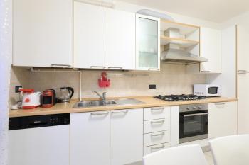 Central Luxury Apt w Garage Happy Home Bergamo, Bergamo (photo 4)