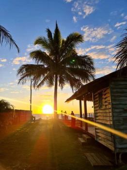 Belles on Ballow - Main Lodge - Absolute Waterfront, Amity Point (foto 3)